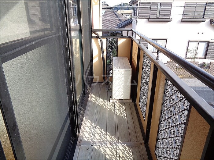 20/27 バルコニー