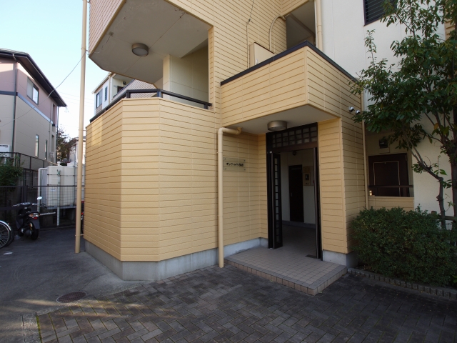 15/25 エントランス