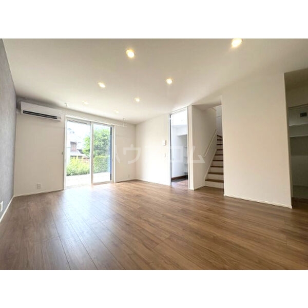 3/22 リビング/ダイニング