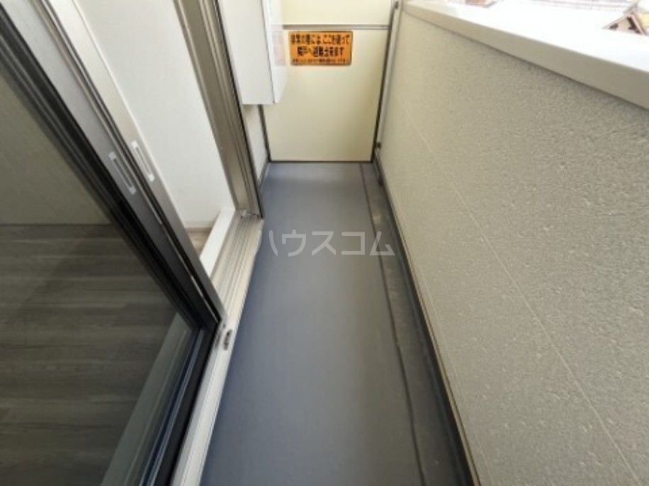 18/24 バルコニー