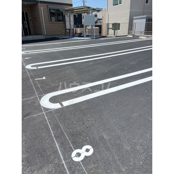 15/25 駐車場