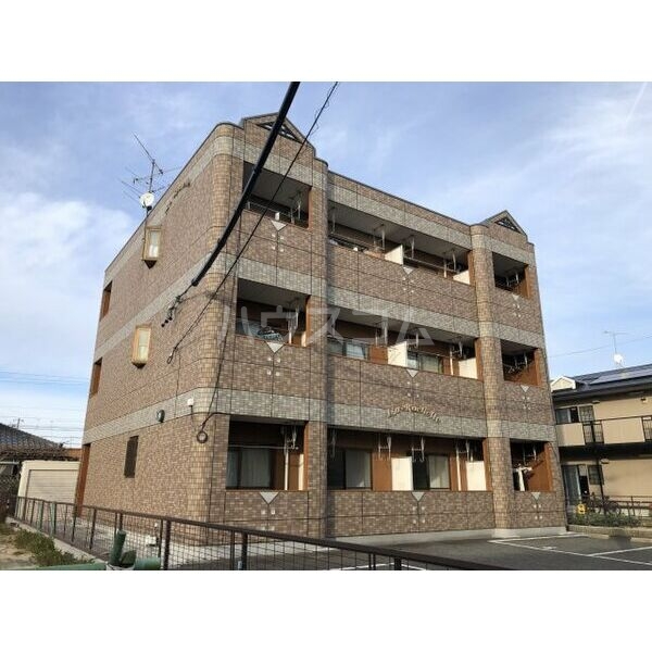 14/21 エントランス