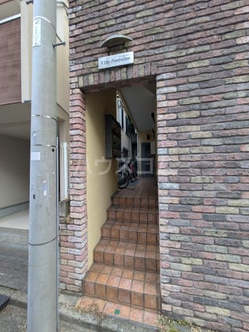 17/21 エントランス