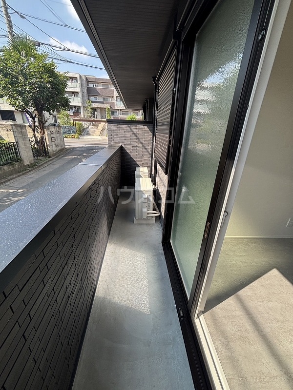 21/30 バルコニー