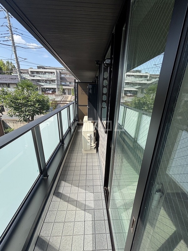 20/30 バルコニー