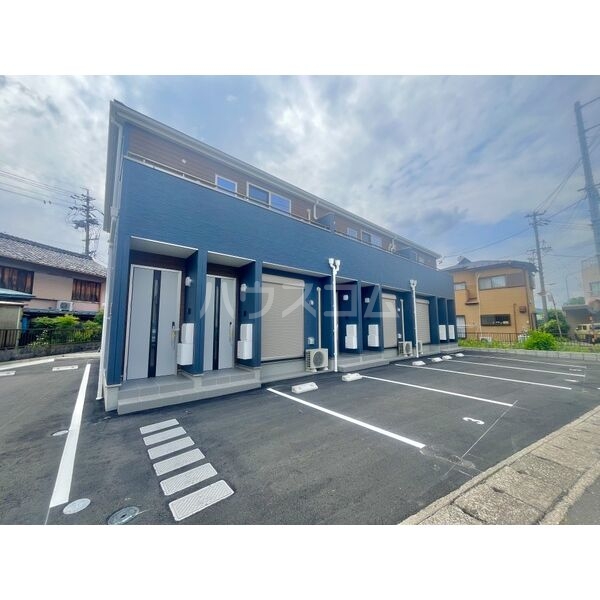 リーブルファイン則武本畠　2号棟の外観