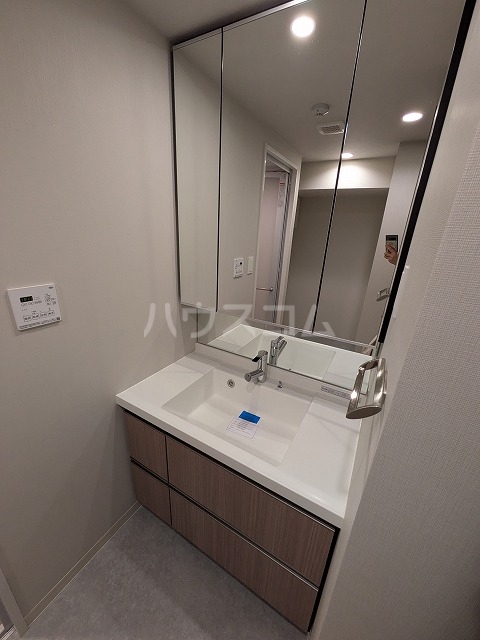 14/30 洗面