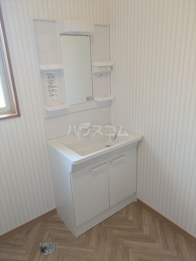 14/30 洗面