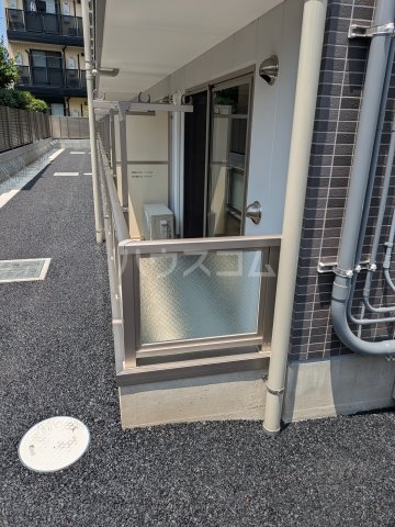 13/30 バルコニー