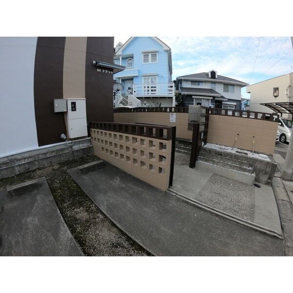 15/24 エントランス