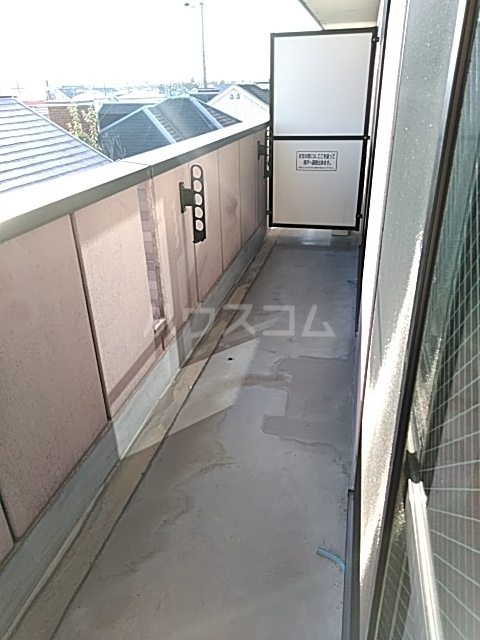 20/30 バルコニー