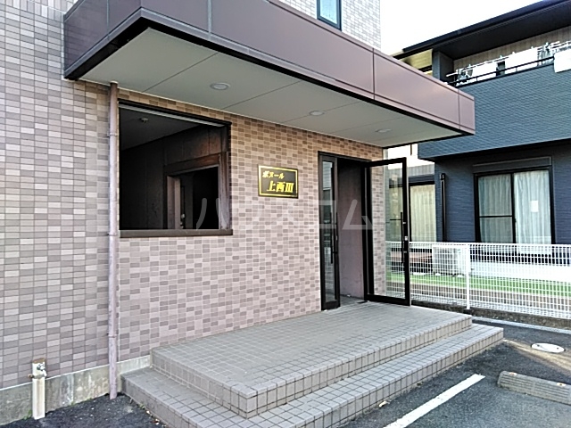 26/30 エントランス