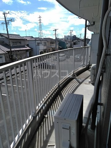 16/23 バルコニー