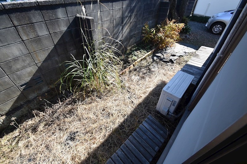 13/25 バルコニー