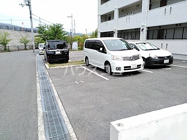 14/24 駐車場