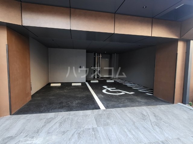 22/25 駐車場