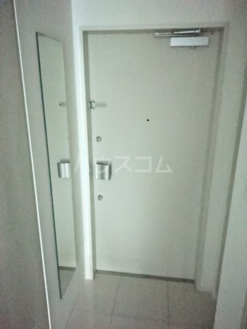 14/30 玄関
