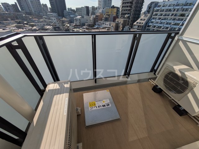 18/26 バルコニー