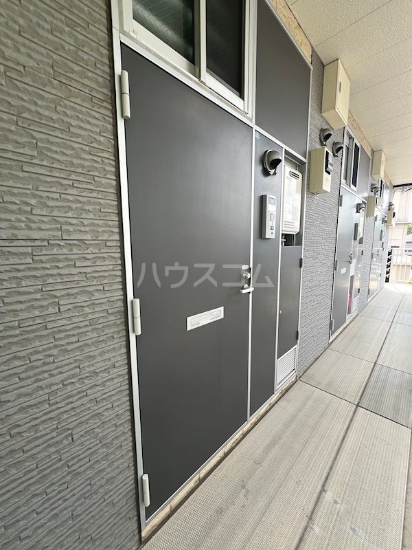 21/24 エントランス