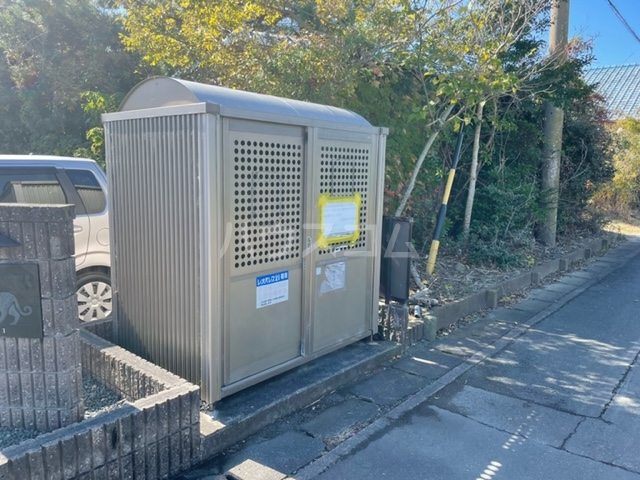 14/19 エントランス