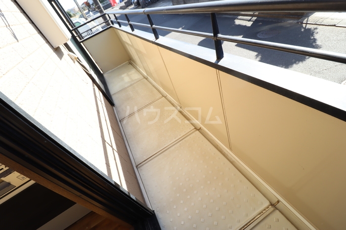 13/18 バルコニー