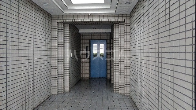 29/30 エントランス