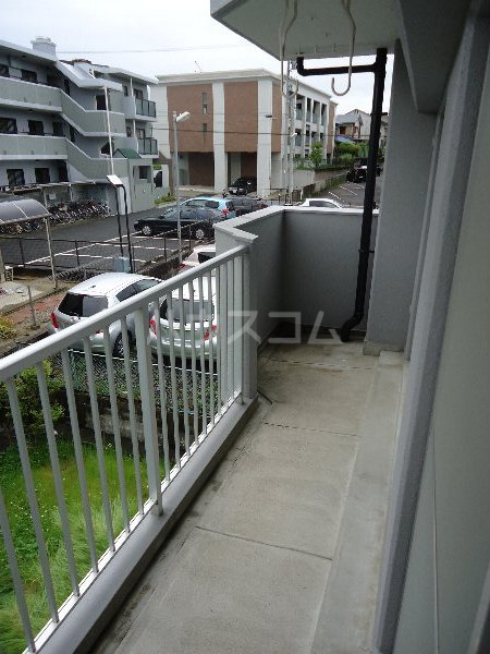 18/28 バルコニー