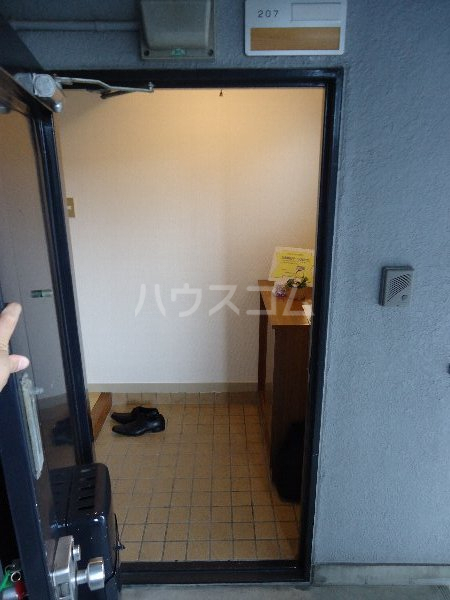 20/28 エントランス