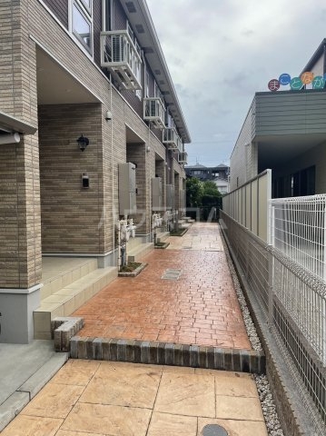 29/30 エントランス