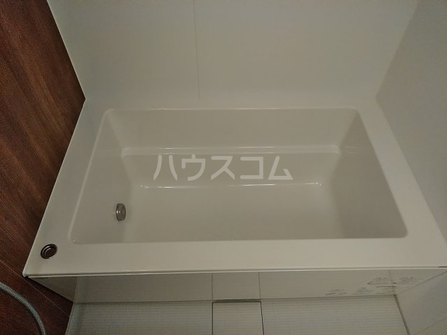 17/30 浴室
