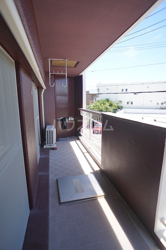 19/30 バルコニー
