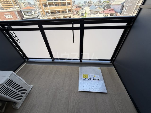 19/30 バルコニー