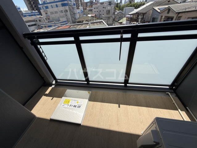 20/30 バルコニー