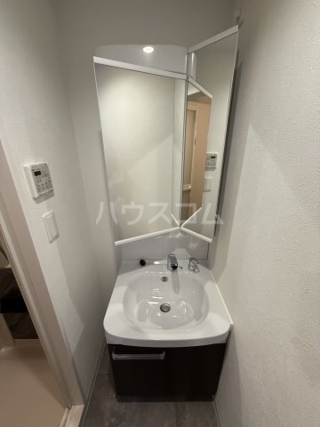 14/30 洗面