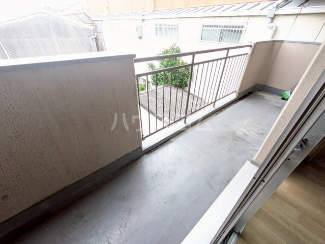 23/30 バルコニー