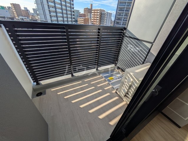 14/28 バルコニー