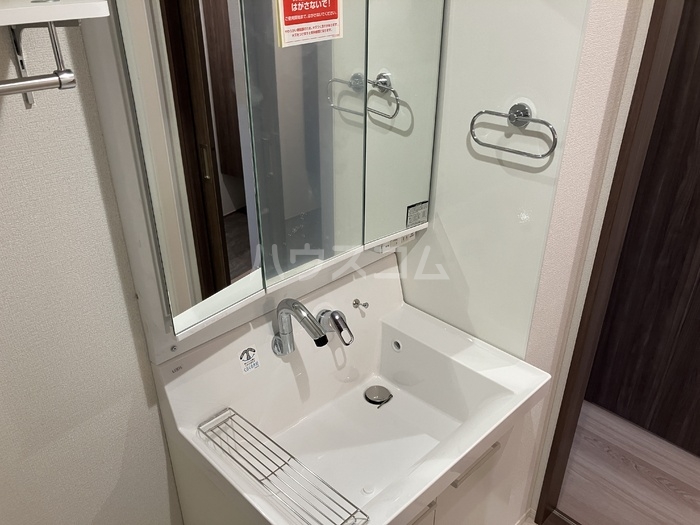 13/30 洗面