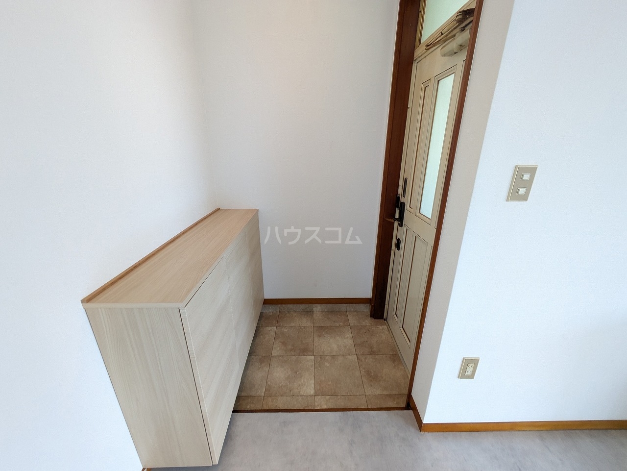 14/30 玄関