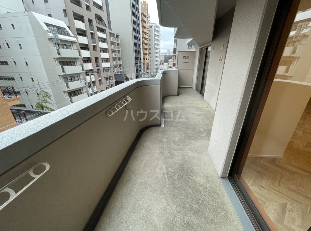 14/23 バルコニー