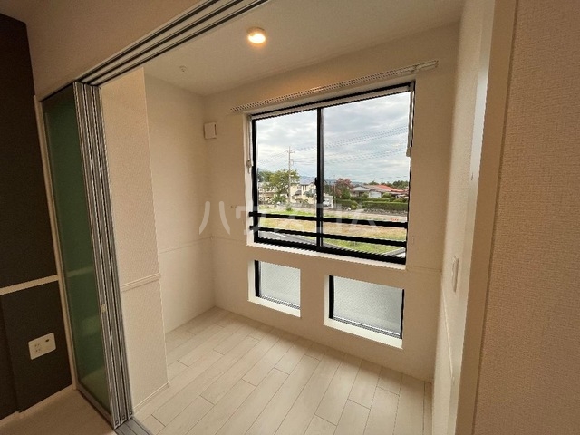 16/19 バルコニー