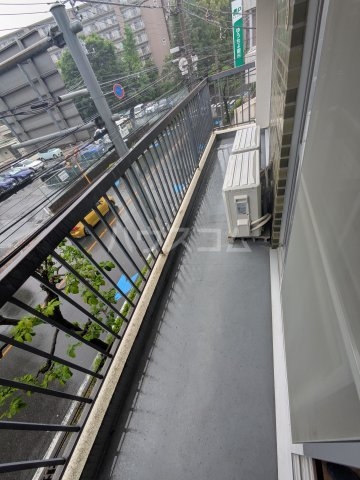 15/18 バルコニー