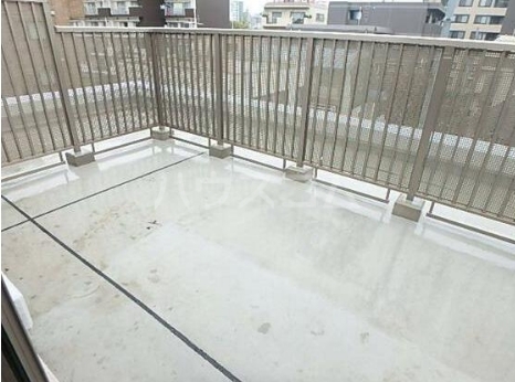 15/21 バルコニー