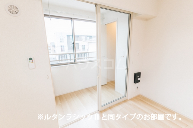 ルーツショアⅣのバルコニー