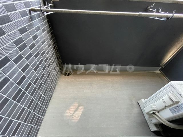 19/29 バルコニー