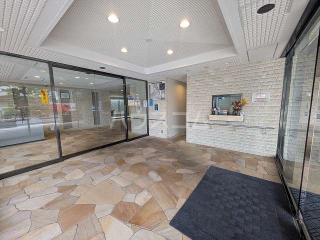 29/30 エントランス