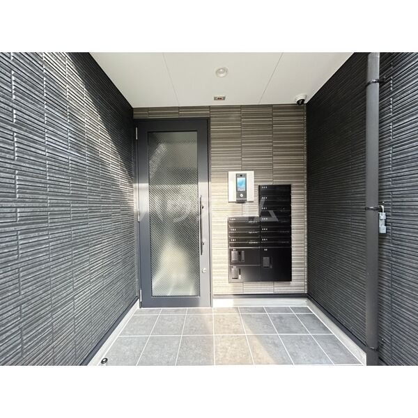 14/24 エントランス