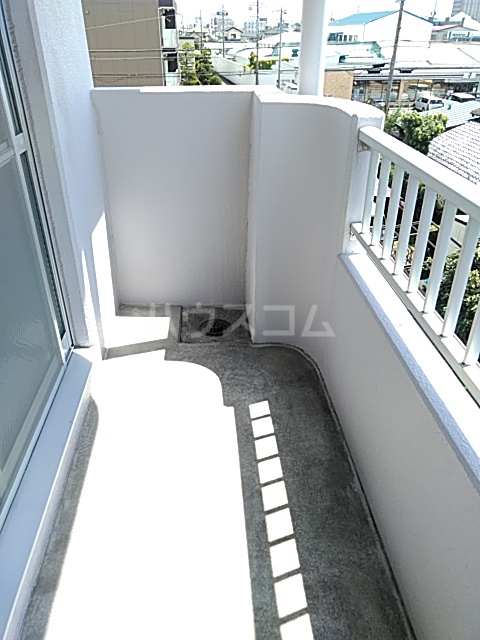 18/30 バルコニー