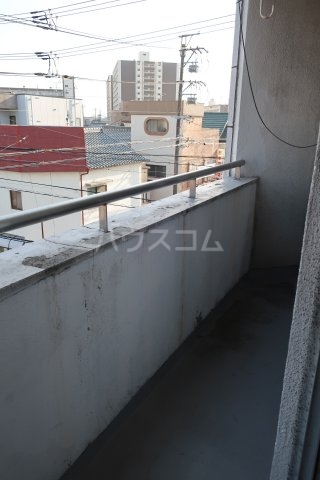 19/26 バルコニー