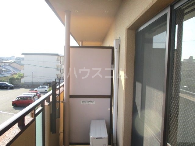 23/30 バルコニー