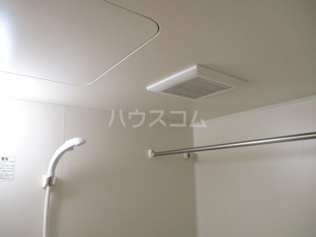 13/30 浴室